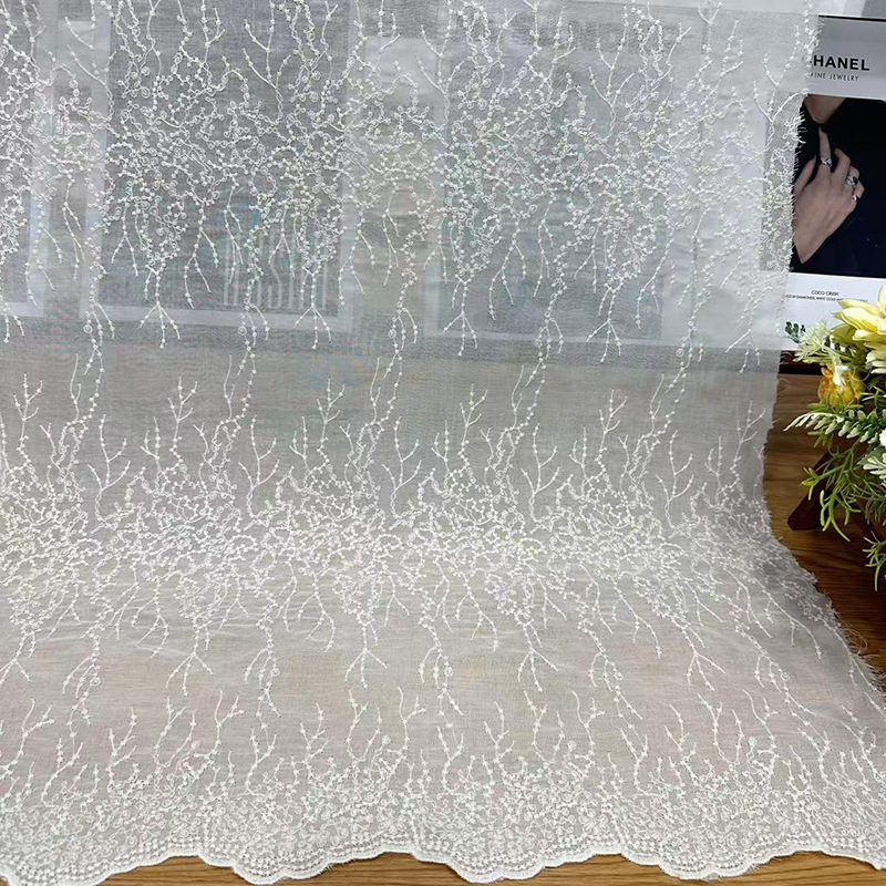 棉布麻棉绣花 纱布绣花布棉布刺绣蕾丝刺绣 女装连衣裙衬衫布料刺