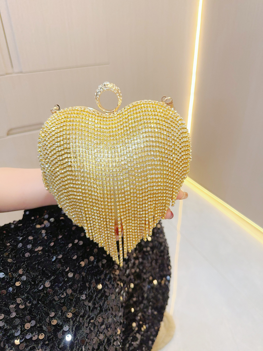 Nouvelles fêtes d'anniversaire à pompon en strass, sac à main parsemé de diamants pour les mondains, sac de banquet croisé en diagonale_voghion.com