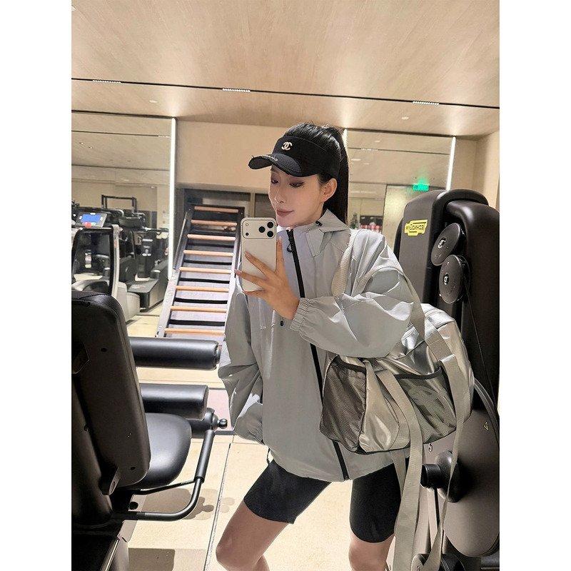 【Softshell Jacket】Ageless Outdoor Lightweight Waterproof Jacket for Women, Spring Season, Petite Size, Hooded Coat Jacket