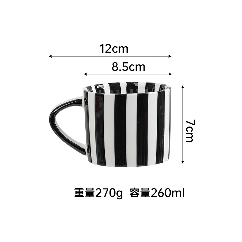 Taza y platillo de café de cerámica simple taza y platillo de café de alto aspecto traje de agua del hogar taza de té de la tarde taza y platillo de estilo europeo ins
