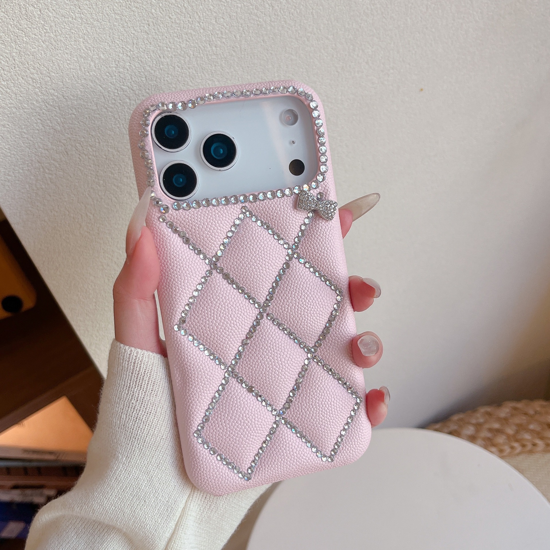 高级感皮纹网格线条钻蝴蝶结手机壳适用iPhone17ProMax防摔保护套