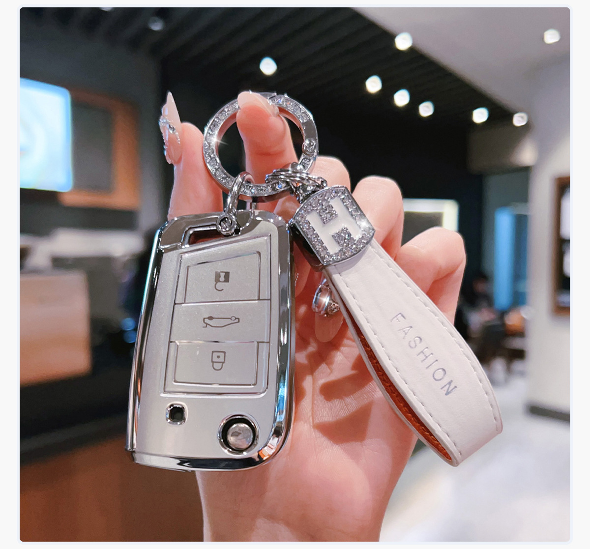 Suitable for Volkswagen Key Cover Sagitar Magotan Bora Cc Car Polo Tiguan Tanyue Lingdu Passat Shell Buckle Men