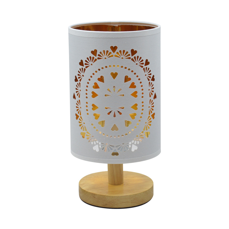 [Xianfan] nueva lámpara de mesa hueca de madera maciza Nordic retro rico gran flor dormitorio sala de estar mesita de noche Lámpara decorativa