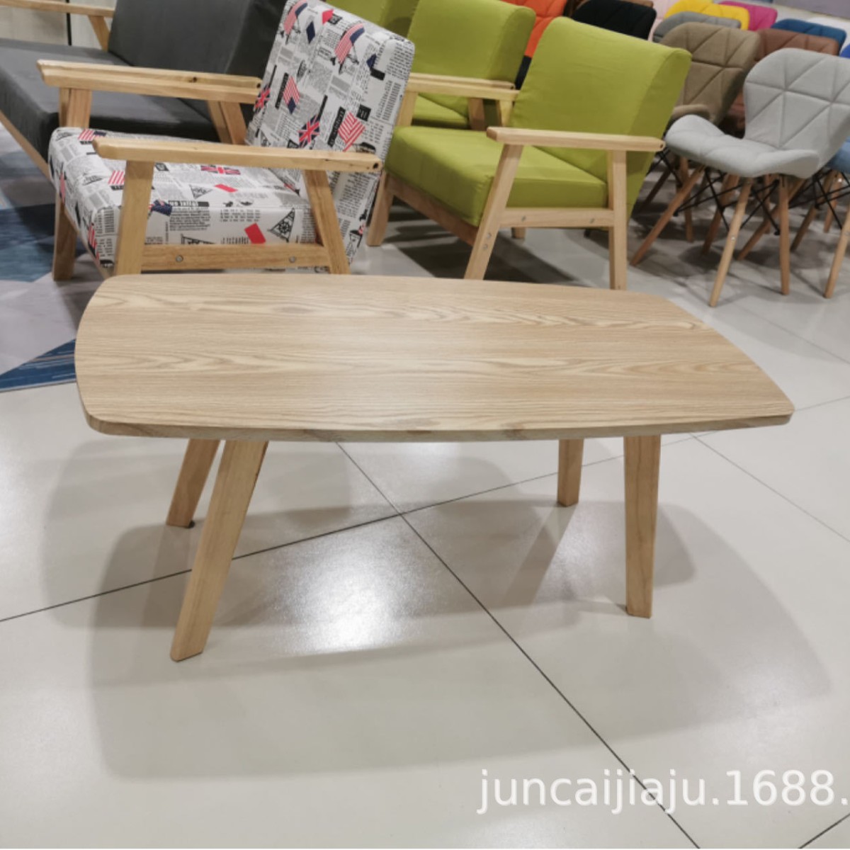 Mesa pequeña redonda cuadrada de la habitación de alquiler, mesa de centro simple, mesa de negociación al por mayor, mesa auxiliar, sala de estar, sofá, esquina