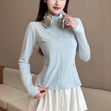 ���з�����Ů�⴩���I�@�������������⾀�\���٤����͸��ٴ�