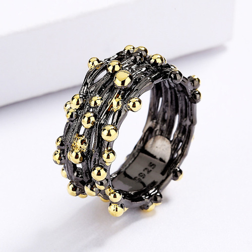 Elegant European and American Cross-border E-commerce Source Black Gold Polka Dot Ring Necklace Earrings Set Fashion Gift Jewelry Set
