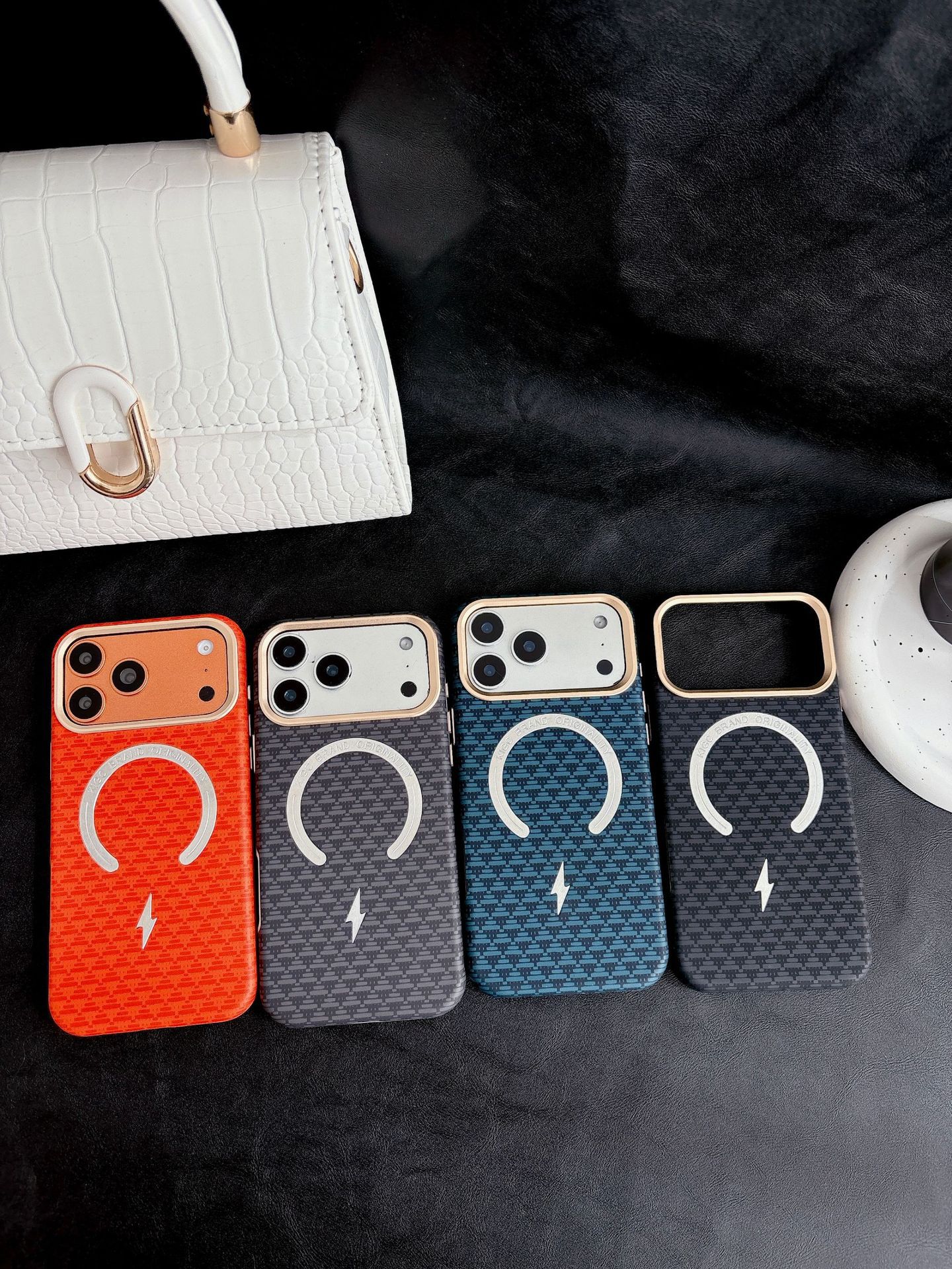Ốp lưng từ tính chống sốc cho iPhone 17 Pro Max, viền dày bảo vệ toàn diện — Đen, Xanh dương, Cam, Xám chi tiết 9