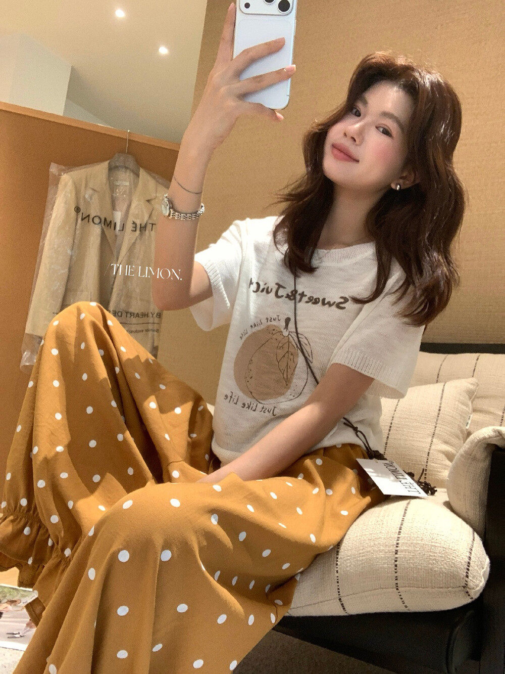 Áo thun nữ cổ tròn tay ngắn họa tiết trái cây chất liệu bamboo linen — màu đen, trắng ngà, màu cam, màu xám chi tiết 32