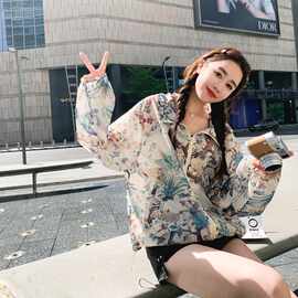 实拍印花防晒服外套女夏2026新款小个子花色宽松薄款设计感防晒衣