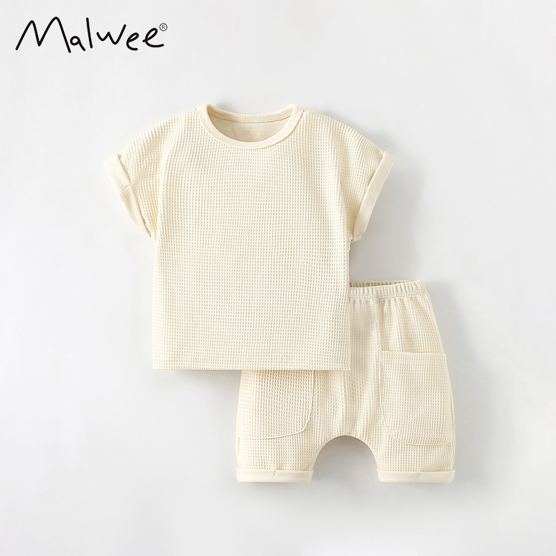 Malwee set de niños de verano nuevo estilo europeo y americano para niños de mediana edad cuello redondo casual mangas cortas pantalones de cintura elástica dos piezas set