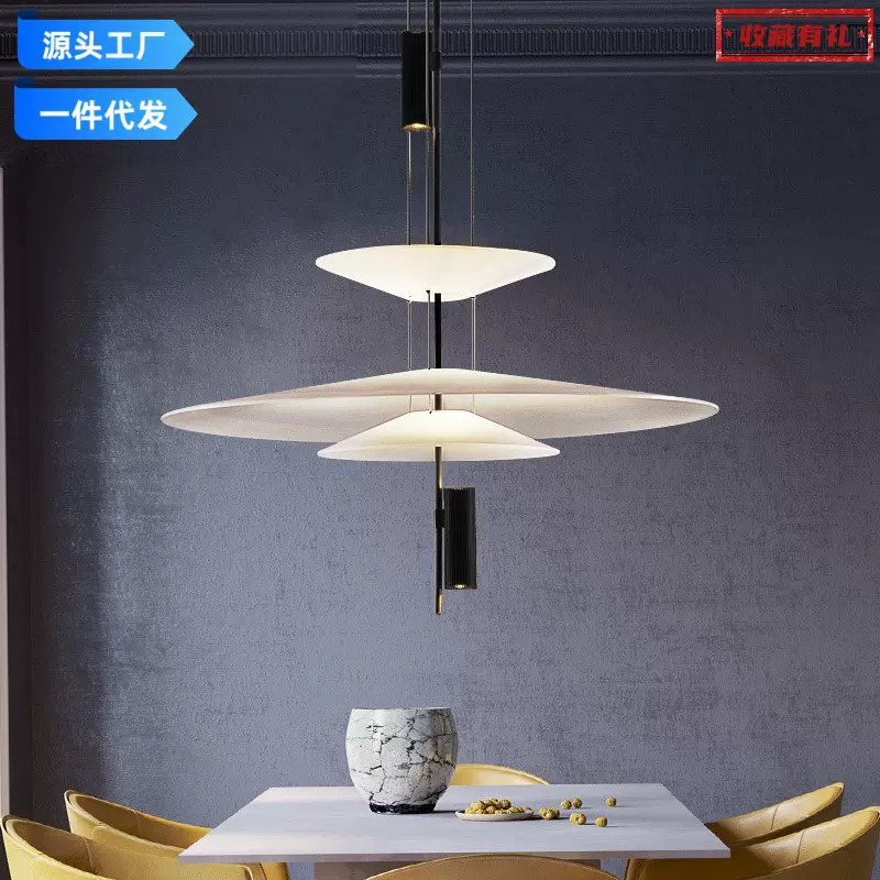 现代简约吊灯北欧风格餐厅亚克力led轻奢客厅创意个性家用餐桌灯