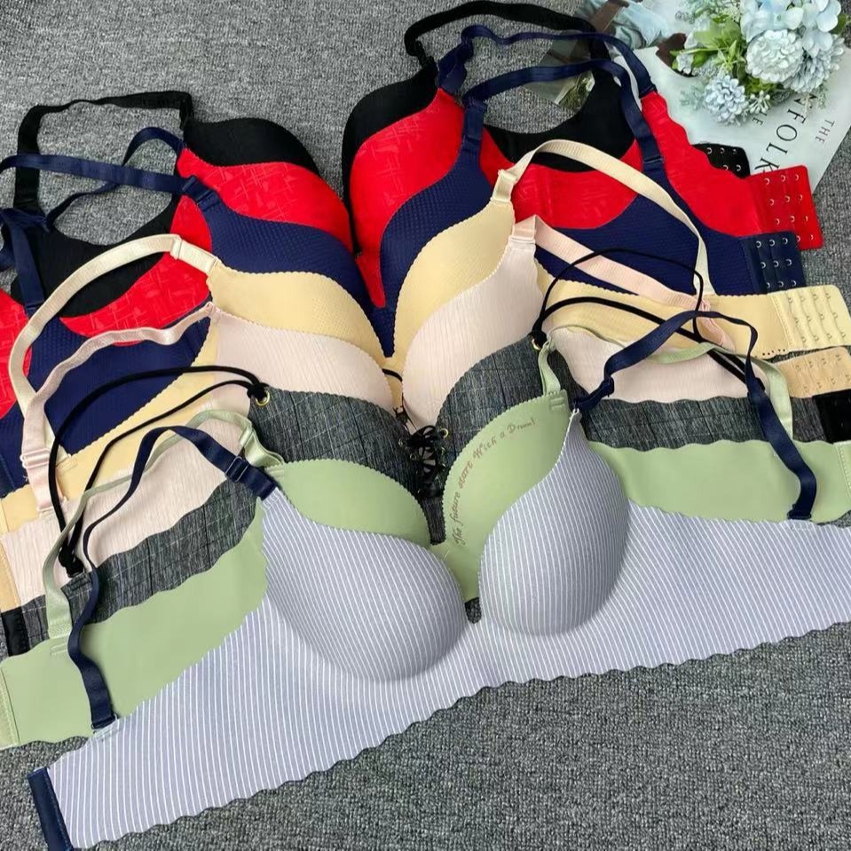 Exterior de una sola pieza brillante ropa interior sin costuras sexy anillo de acero suave sujetador pecho colección anti-sagging sujetador al por mayor