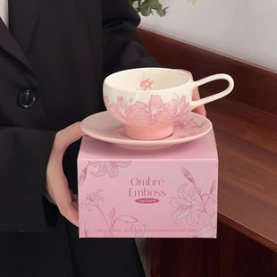 �ж��մɱ����ȱ�����ٺϻ�Ůʿ���ô�������ˮ���ӻ��￧�ȱ�