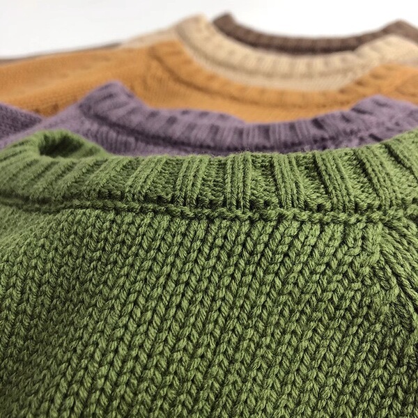 Demi-season children's sweater