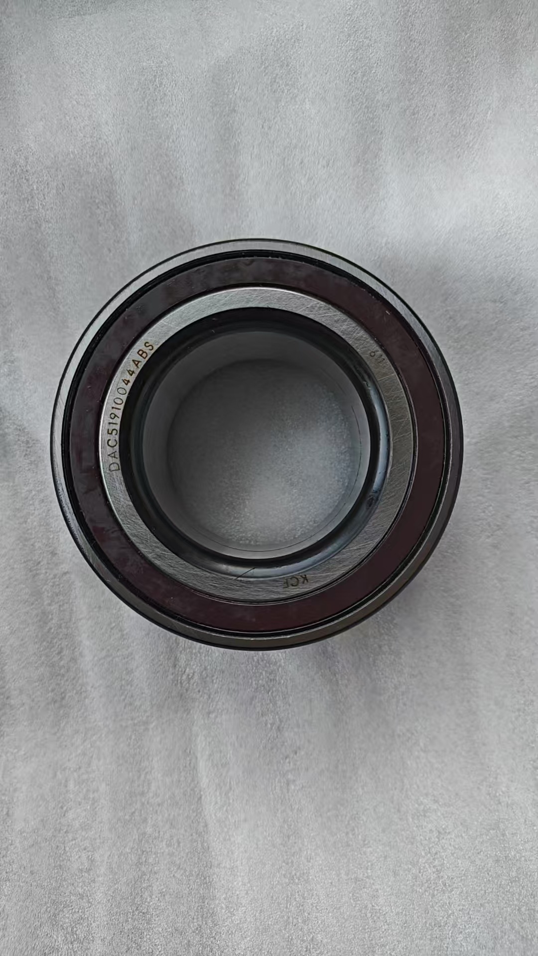 Lr114245 Lr179003 J9C39079 Lr138941 Front and Rear Wheel Bearings for Land Rover and Jaguar