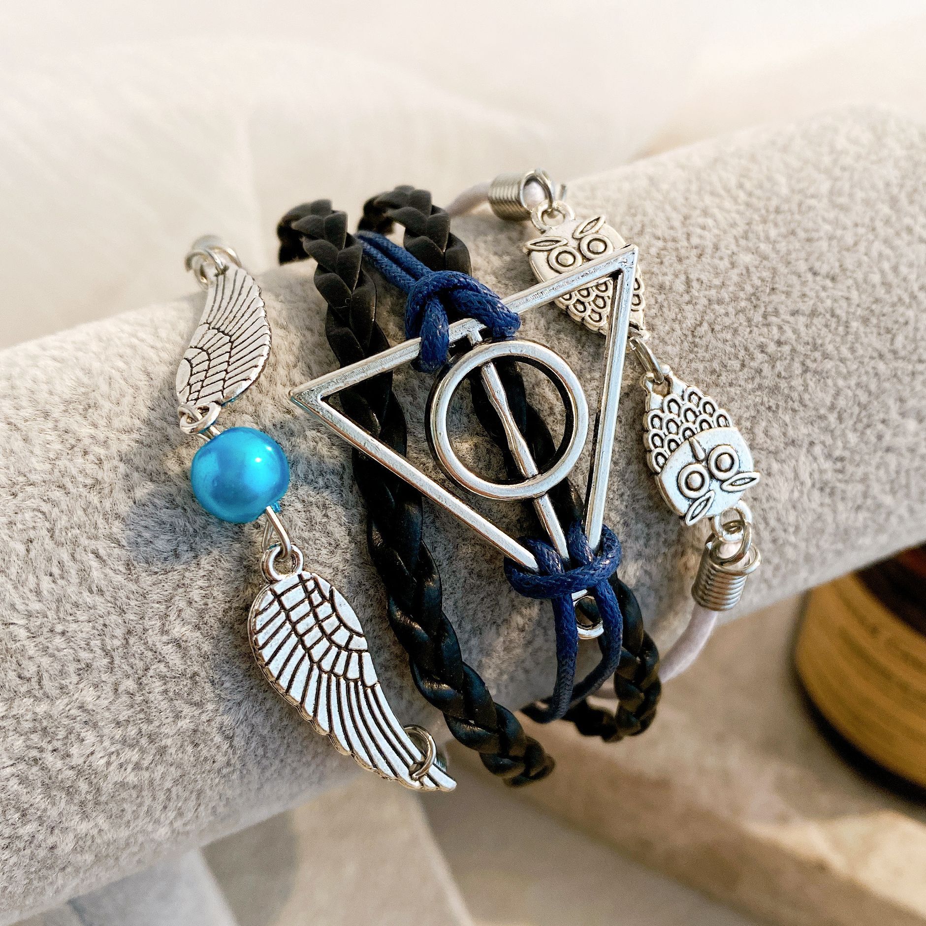 Retro Letter Pu Leather Inlay Artificial Gemstones Bracelets 5 Piece Set