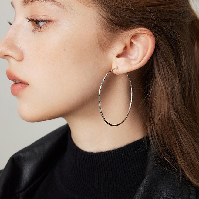 999 silver exaggerated large hoop earrings, trendy European and American style, simple hoop earrings, 2026 new high-end hoop earrings