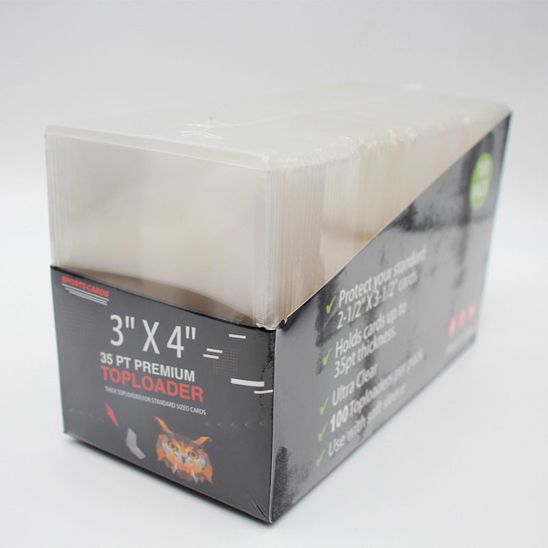 Venta al por mayor 35pt juego PVC titular de la tarjeta transparente compuesto película pequeña tarjeta dura titular de la tarjeta Ultraman plástico sellado cartón embalaje titular de la tarjeta