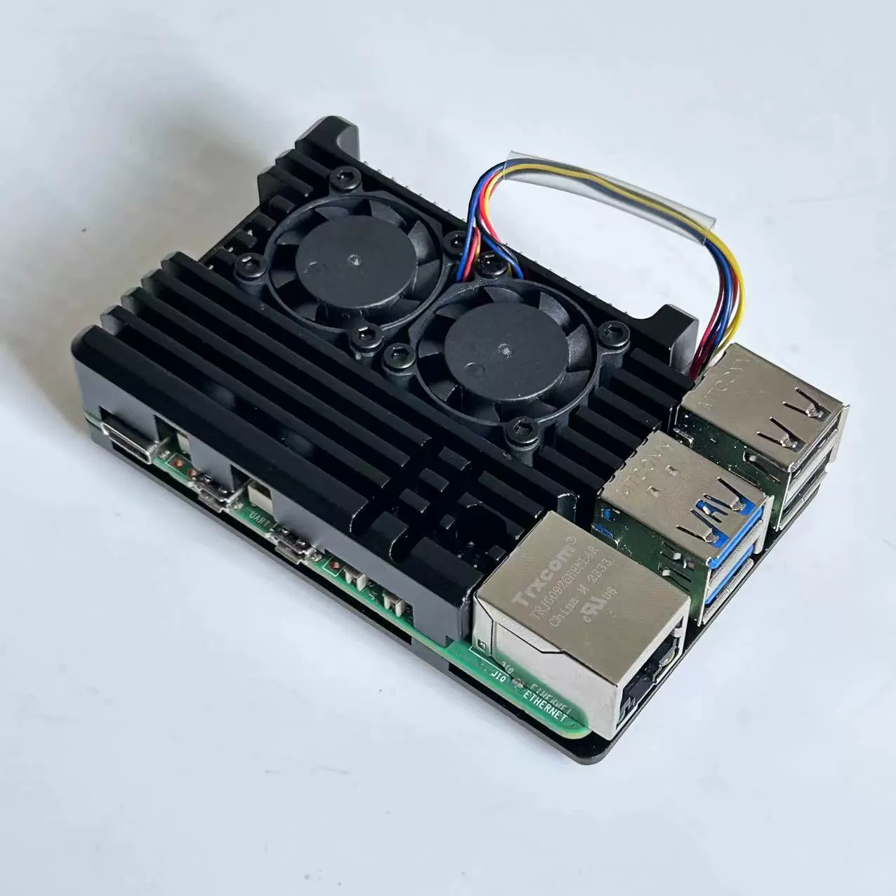 Raspberry Pi 5-го поколения алюминиевый броневой корпус, PWM регулировка скорости, бесшумный двойной вентилятор, металлическая защитная охлаждающая коробка