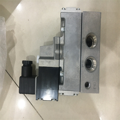 喜开理电磁阀示意图4GB410-15-E20-3