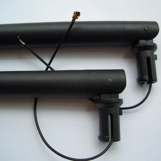 外置天线，可以按客户要求调试与打样品及交货！