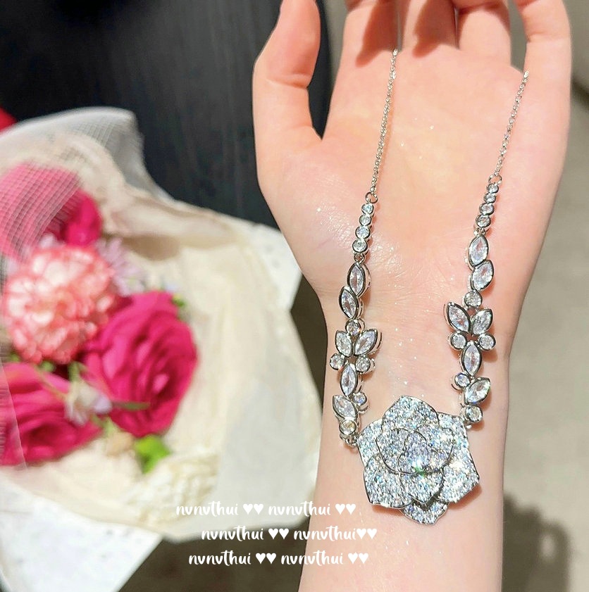321GG water drops of wheat ears of roses tear droplets heavy stones heavy indust…