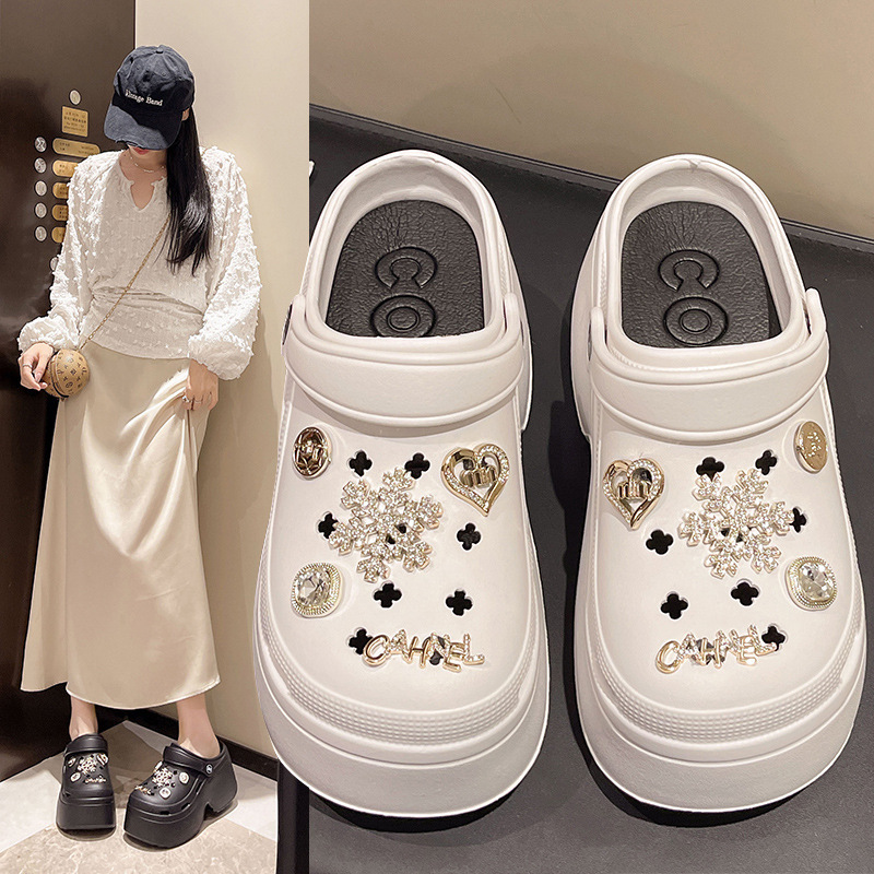 2025 Summer New Summer Hole Shoes Women's Outdoor Wear Super Thick Bottom Increased EVA Baotou Hole Shoes