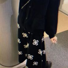 款女装针织加厚款半身裙半裙秋冬黑色显瘦高腰中长款气质遮肉