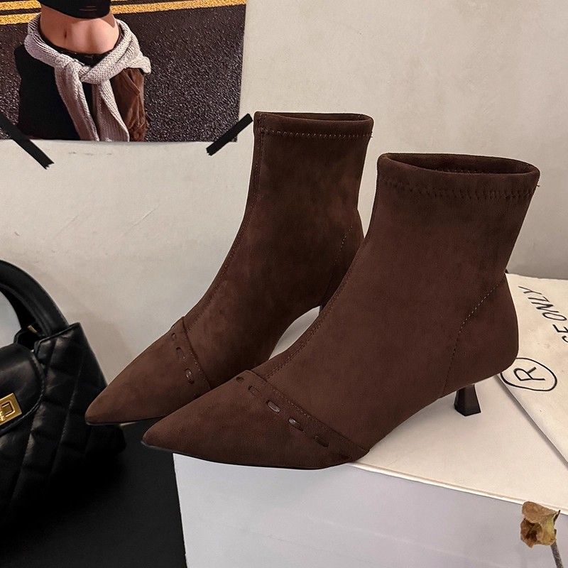 Super Nice-Looking Foreign-Style Short Boots for Women in Autumn and Winter New Brown Super Hot High-Heeled Pointed-Toe Fashion Boots Super Nice-Looking Foreign-Style Short Boots for Women in Autumn and Winter New Brown Super Hot High-Heeled Pointed-Toe Fashion Boots