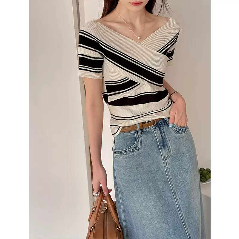 橘芷春夏新款韩系交叉V领修身条纹针织衫一字肩毛衣修身上衣772-1