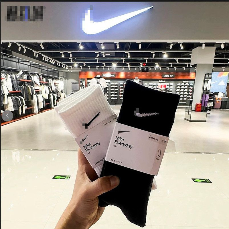 Wholesale men's thickened terry mid-calf socks with breathable and sweat-absorbing towel bottom for fitness, sports, running, training, and basketball