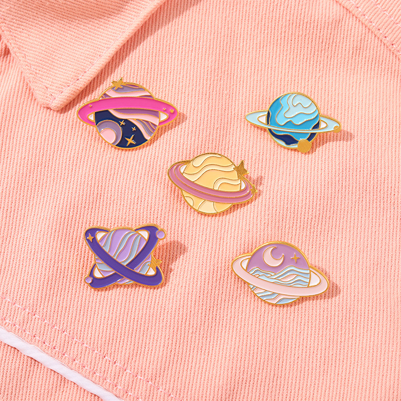 Alloy Material Planet Pattern Casual Pin Planet Alloy Plating Unisex Brooches