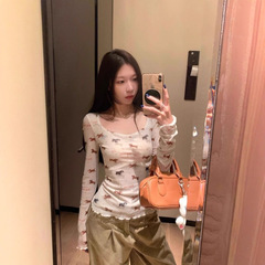 【网纱面料】早秋设计感修身显瘦独特美式辣妹小狗印花长袖T恤女