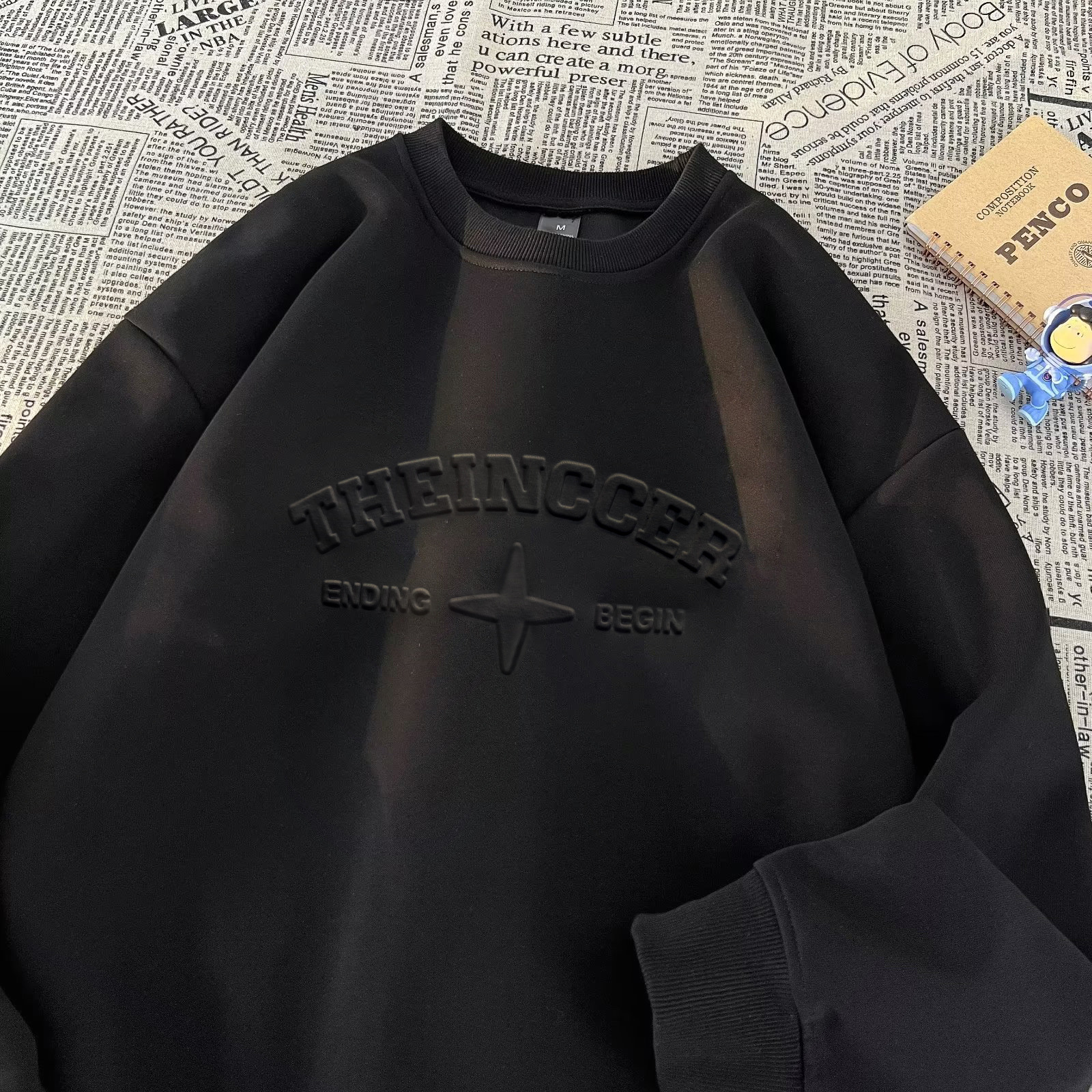 Herrenbekleidung High Street Fashion Marke 3D Stahl gedruckt geprägte Buchstaben Retro Casual Tops_voghion.com