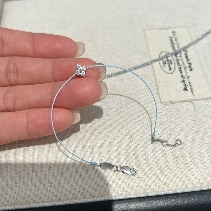 S925纯银闪钻天空蓝四叶草手链女简约小清新锆石叠戴极细叠戴手绳|undefined