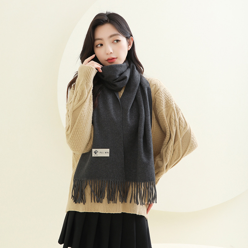 カシミヤのマフラーの女性は秋冬にカシミヤのマフラーをまねて男性のショールの高級感の純色のウールのマフラーの卸売りをします。|undefined