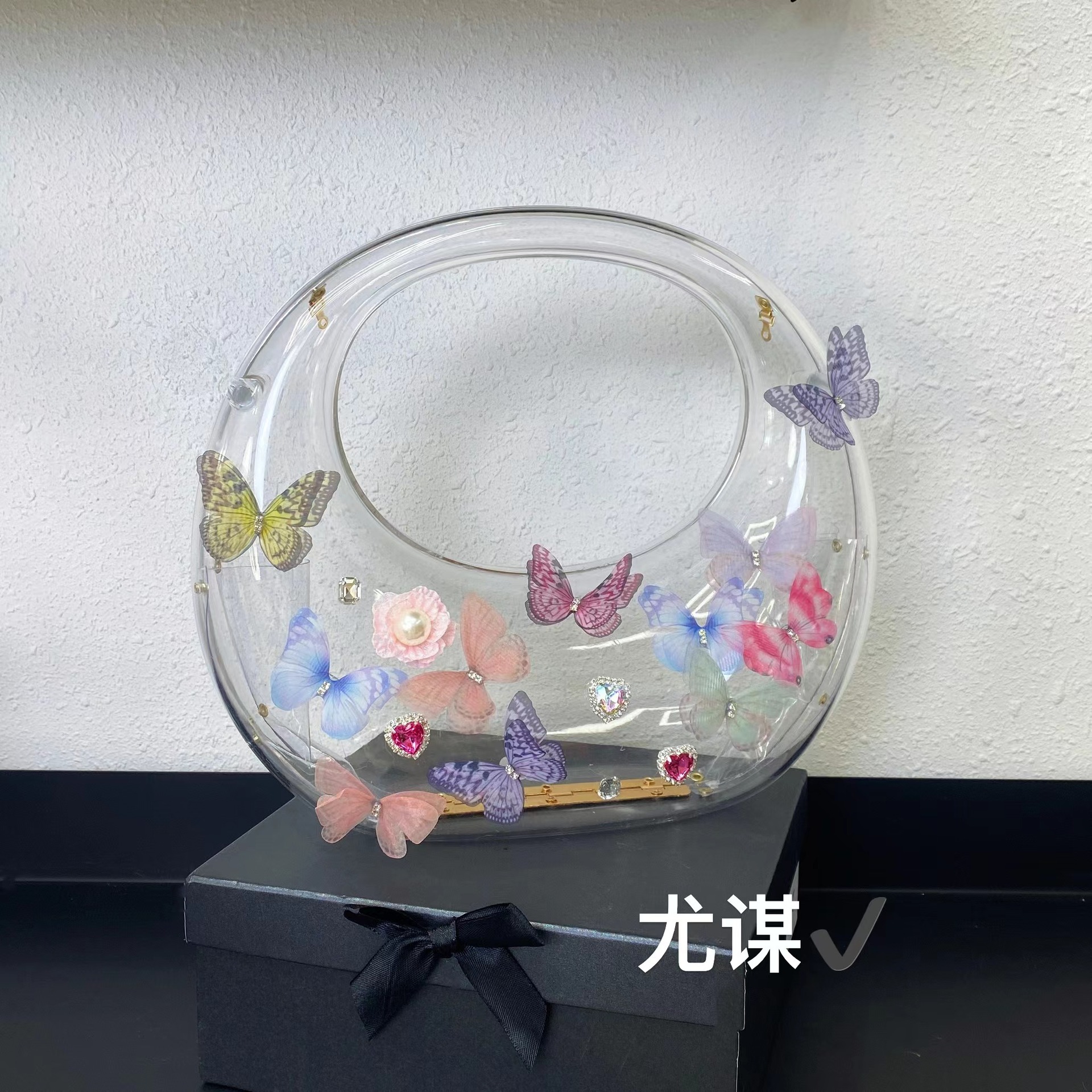 新中式蝴蝶透明亚克力鹅蛋盒子晚宴会水钻花朵珍珠月亮手拿斜挎包