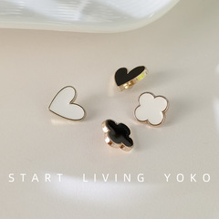 Black and white dot oil heart clover shirt collar sweater sleeve buttons, high-heeled dress decorative buttons