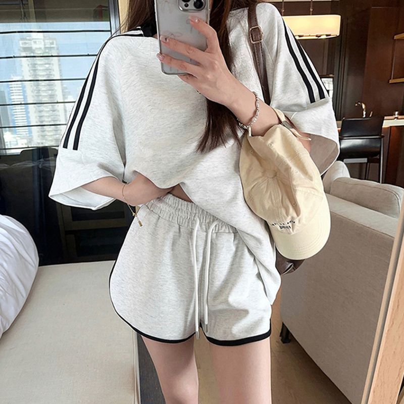 Lazy Style Casual Sports Suit for Female Summer Students, Loose Thin Short-Sleeved Shorts Running Two-Piece Set Lazy Style Casual Sports Suit for Female Summer Students, Loose Thin Short-Sleeved Shorts Running Two-Piece Set