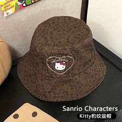 三丽鸥2025新款HelloKitty帽子渔夫帽女显脸小盆帽豹纹鸭舌帽可爱