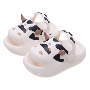 Children's Slippers Summer Baby Cartoon Milk Hole Shoes Boys and Girls Home Indoor Non-Slip Baby Sandals