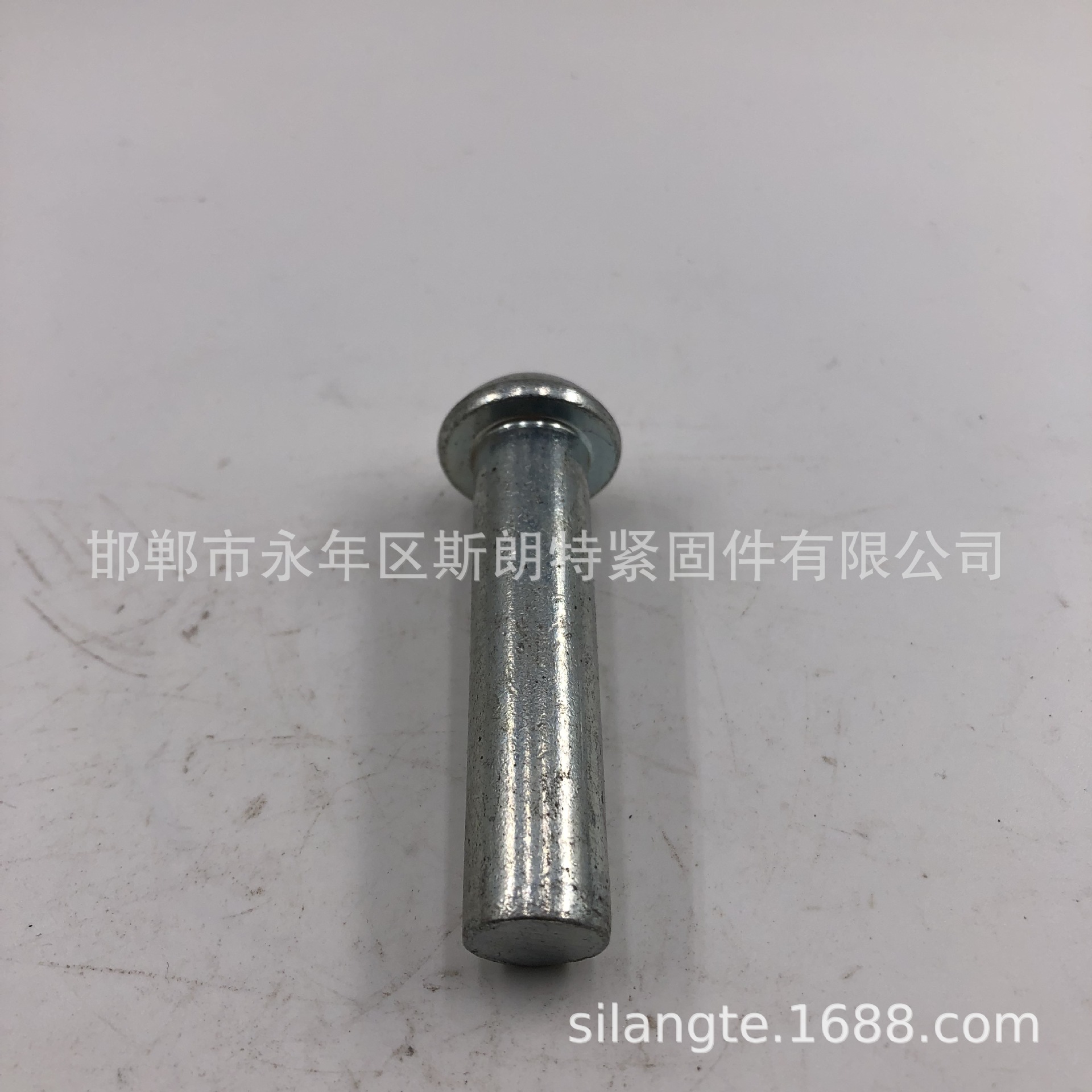 �� ���� ��е�� ��ҵ�� ��ϸ�� ������ ����� ���� ������Ͳ