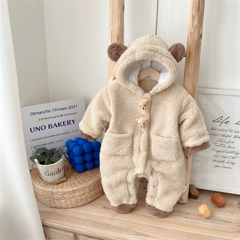 Детский осенне-зимний комбинезон из Южной Кореи Милый супер милый шерстяной свитер с медведем Детская зимняя одежда для выхода Теплая альпинистская одежда, удерживающая одежду