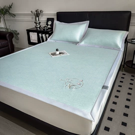 四件套;床罩床笠;夏凉被