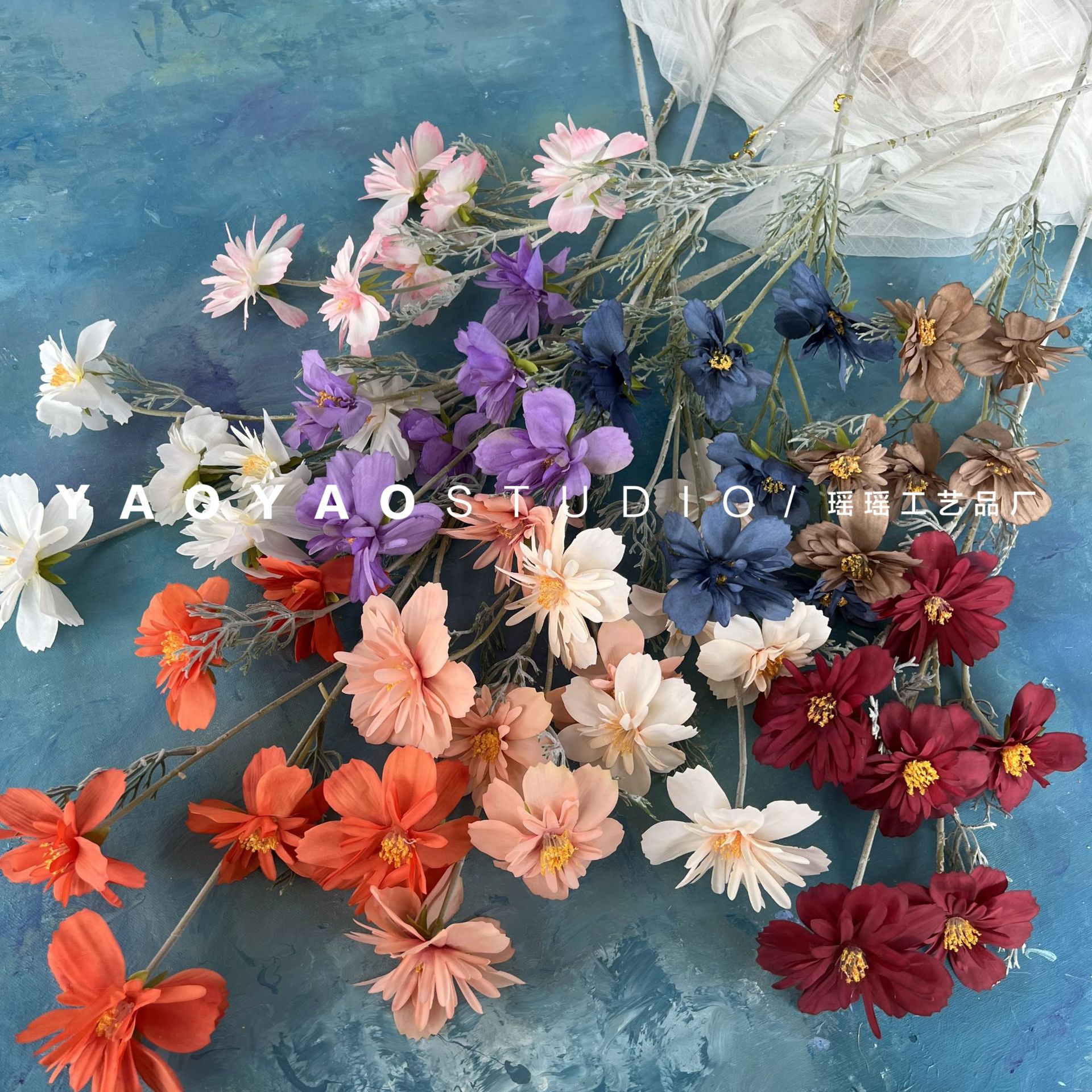 6 개의 행복한 꽃 Gesang 꽃 결혼식 강당 도로 리드 천장 홈 장식 배경 꽃 사진 시뮬레이션