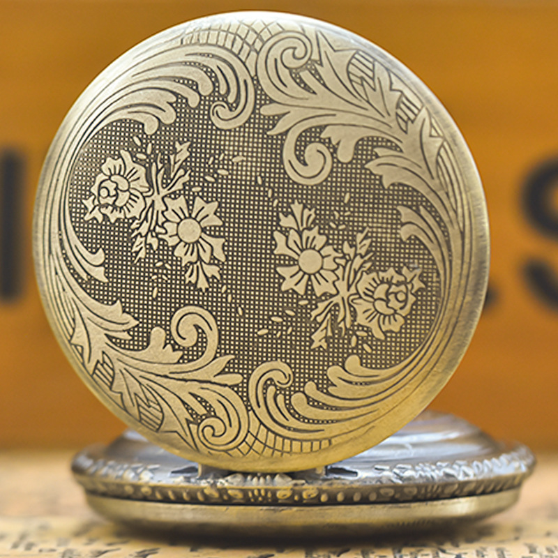 Peony Flower Pattern Vintage Flip Necklace Pocket Watch Fashion Decorations Wholesale Woolen Chain Large Hanging Watch