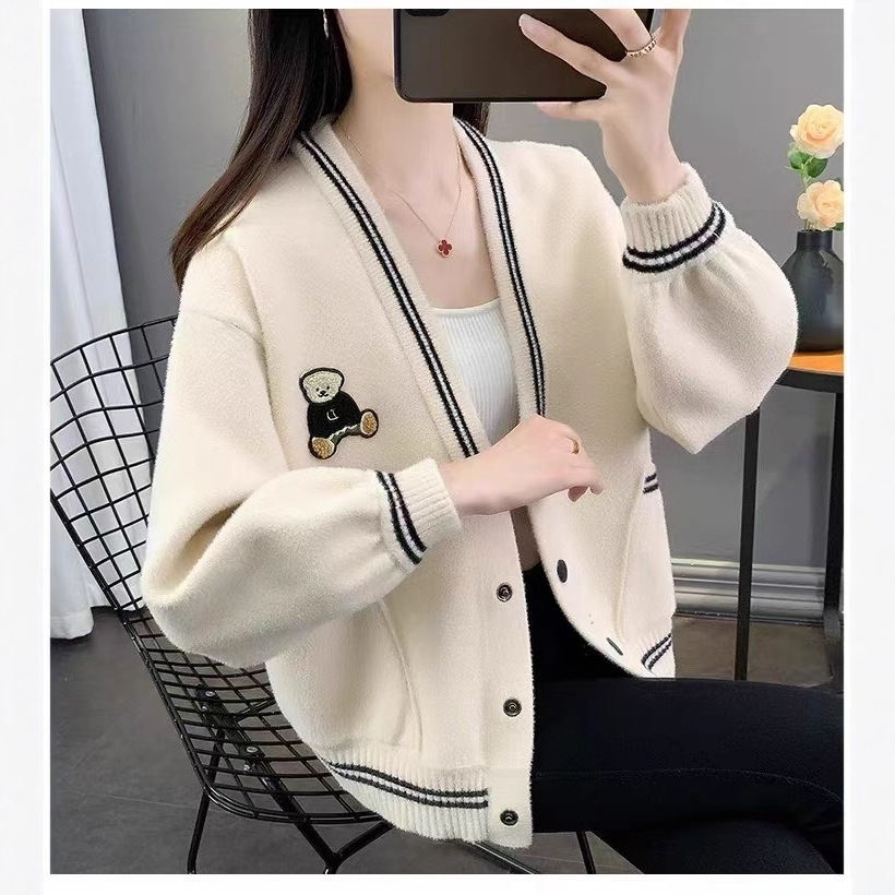 Women's Cozy Bear-Pattern Knit Cardigan – Solid Color College Style Sweater (Mint/Black/Ash/Apricot, One Size Fits Most)_voghion.com