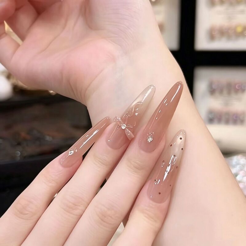 【Silky Smooth Dove】Handmade Wearable Nail Tips, Gradient Design, Icy Sheen, Luxurious and Elegant, Wearable Nail Art, 10 Pieces 【Silky Smooth Dove】Handmade Wearable Nail Tips, Gradient Design, Icy Sheen, Luxurious and Elegant, Wearable Nail Art, 10 Pieces