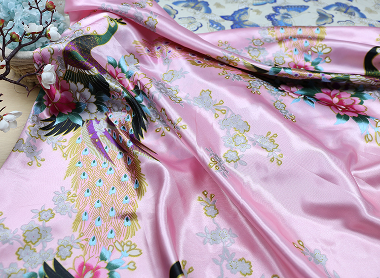tela de seda impresa de flores tela de seda ropa antigua tela de prenda de ropa china tela de impresión de flores de plantas DIY