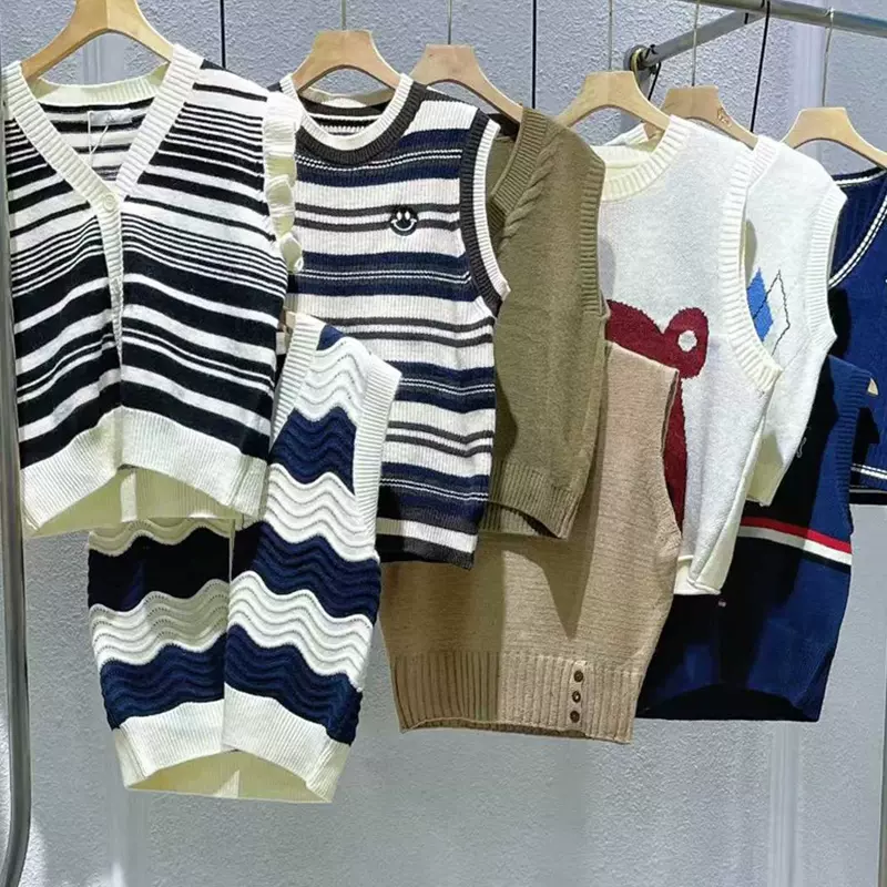 25冬款X.BB安迪绒大版针织马甲直播间流量品牌大版型女装库存尾货